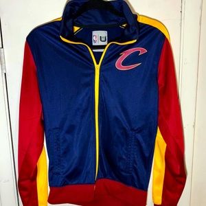Cleveland Cavaliers Sweatshirt (size sm)